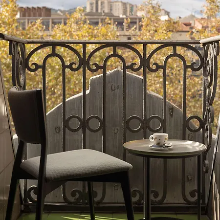 Tayko Hotel 4*