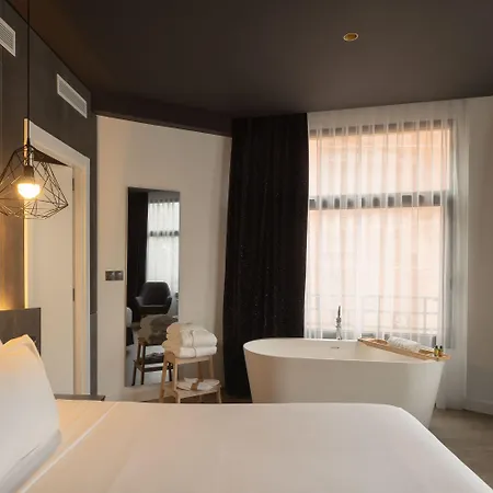 Tayko Hotel
